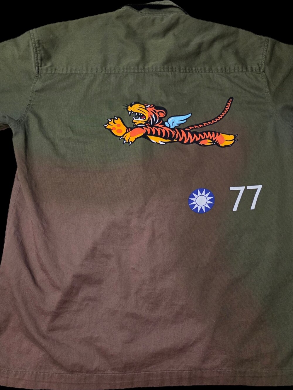 Max Boxxer Vintage Style Flying Tiger Shark Face Button Down Shirt Mens Size L - Picture 9 of 11